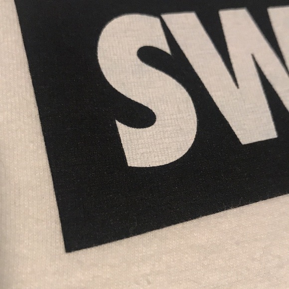 Nike Swoosh Box Logo T-shirt - Picture 4 of 7